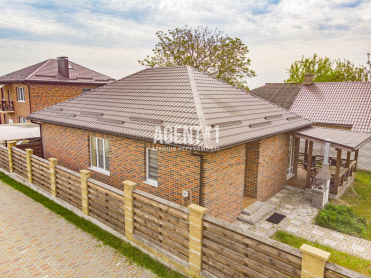 Продажа дома 140 кв.м. ул. Калинина, с. Петропавловская Борщаговка