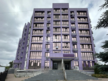 Фасадне приміщення на першому поверсі в ЖК Аметист, 160 кв.м.