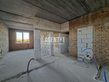 ІНВЕСТИЦІЙНИЙ ХІТ У ЦЕНТРІ ПЕТРОПАВЛІВСЬКОЇ БОРЩАГІВКИ | 2000 м² | 27 соток | ЛІФТ | БАСЕЙН