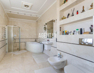продаж будинку 430м з гаражем, 8 соток