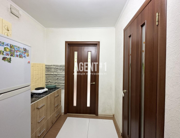 1-кімн. квартира біля озера, 20 кв.м., метро Житомирська
