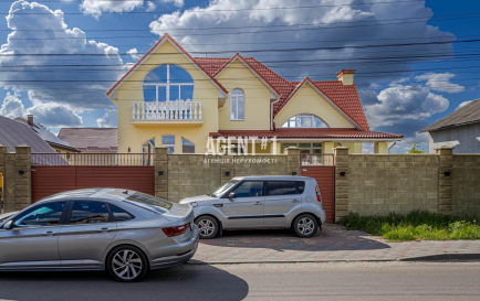 Будинок 333м2, 10 сот, Софіївська Борщагівка