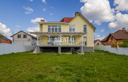 Будинок 333м2, 10 сот, Софіївська Борщагівка