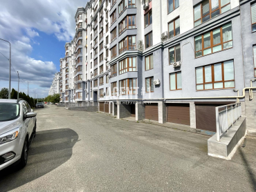 Продаж великого гаражу 30 кв. у ЖК Львівський