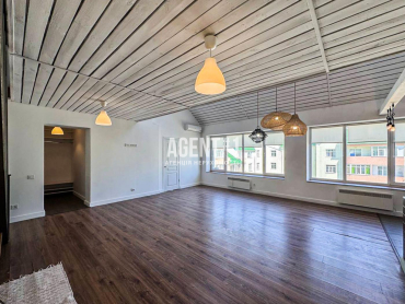 ЖК Петропавлівський, 2-кімн., 110 кв.м., вул. Борщагівська, 30А 