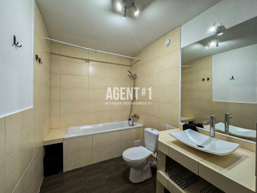 ЖК Петропавлівський, 2-кімн., 110 кв.м., вул. Борщагівська, 30А 