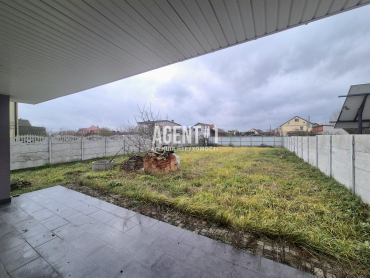 Продаж якісного будинку  150 кв.м.  на ділянці 8 сот. в с.Старі Петрівці