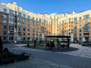 ЖК Барселона, 1-кімн. квартира 42 кв.м., вул. Петрівська 1-Б у с.С.Борщагівка