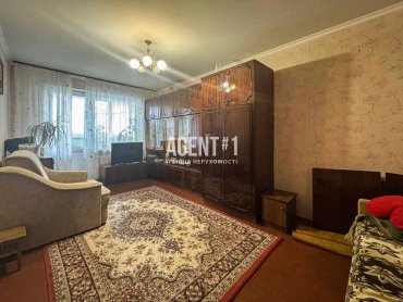 Продаж 2-кімн. квартири, 50 кв.м., вул.Симиренка,б.5 у Київі.