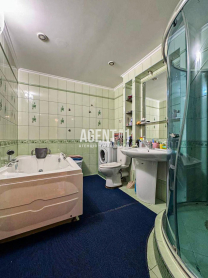 Продаж квартири 3-кімн. 91.8 кв.м. ,вул. Шкільна 22А в с.П.Борщагівка.