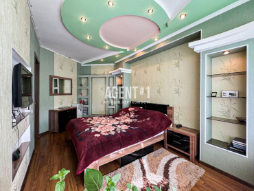 Продаж квартири 3-кімн. 91.8 кв.м. ,вул. Шкільна 22А в с.П.Борщагівка.