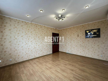 ЖК Чайка, 3-кімн. квартира, 85 кв.м., вул. Лобановського б.9 у с.Чайки