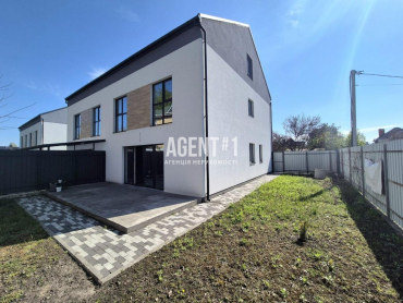 Без%  Продаж  дуплекс з цегли 143+73м.кв у подарунок! 3 сотки. с.Гатне