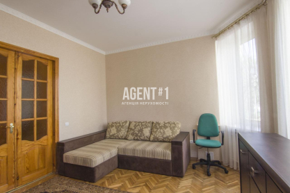 2-кімн. вул. М.Кривоноса 19, Соломенка Київ