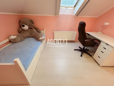 Продаж дворівневої квартири у ЖК Львівський, с. Петропавлівська Борщагівка. 