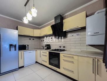 Продаж дворівневої квартири у ЖК Львівський, с. Петропавлівська Борщагівка. 