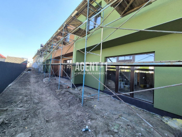 Продаж  таунхаусів  у Святопетрівському. Центр! Газ! Розтермінування! Без %