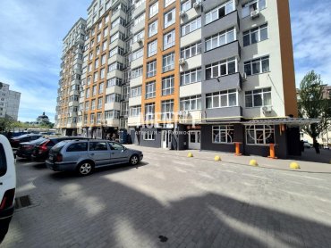 Продаж просторої 1кімнатної. ЖК 'Стожари' Софіївська Борщагівка. Ваучер, сертифікат.