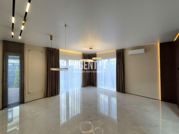 Продаж будинку. Супер локація Окружна 300 м! Поруч ЖК Sofia Residence. Газ!