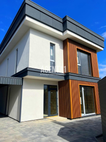 Продаж будинку. Супер локація Окружна 300 м! Поруч ЖК Sofia Residence. Газ!