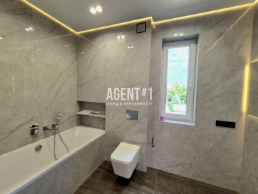 Продаж будинку. Супер локація Окружна 300 м! Поруч ЖК Sofia Residence. Газ!