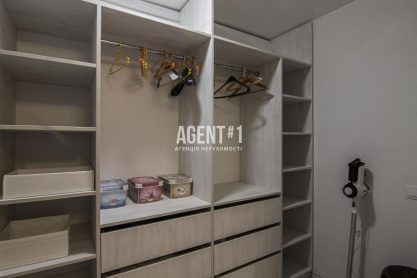 Продаж затишної 2кімн.кв. ,вул. Леся Курбаса , 18 у м.Київ