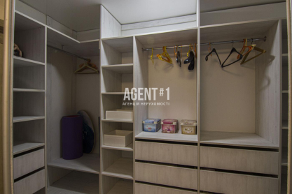 Продаж затишної 2кімн.кв. ,вул. Леся Курбаса , 18 у м.Київ