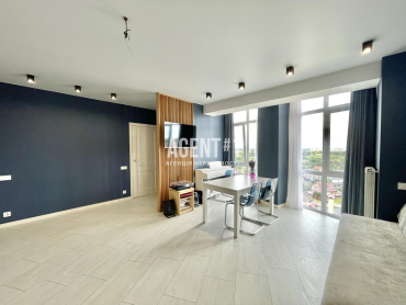 Продаж квартири ЖК Чайка, 2-кімн. 65 кв.м.