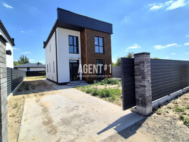 Продаж газифікованого будинку в Білогородці. Поруч Сільпо. Без %