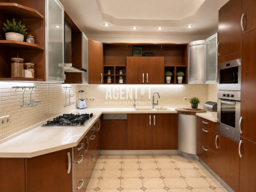 ДВОРІВНЕВА КВАРТИРА 195 М² З ДРУГИМ СВІТЛОМ $320 000