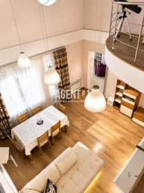 ДВОРІВНЕВА КВАРТИРА 195 М² З ДРУГИМ СВІТЛОМ $320 000