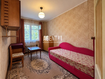 Продаж 3-кімн. квартири, 57.6 кв.м., вул.Миколи Василенка 6А у Київі.