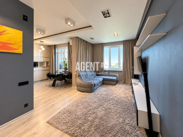3-кімн. 95 м² ЖК Брест-Литовський, резервне живлення, Чайки