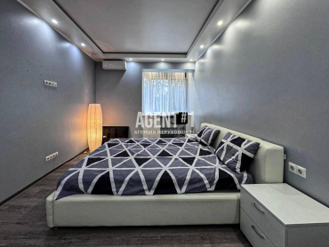 Квартира ЖК Family , 1кімн.кв, 42.8 кв.м , вул.Тополева 6 в с.Гатне