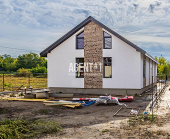 продаж будинку з другим світлом, Шевченкове