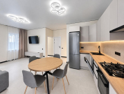 Перша здача! Квадрекс 75 м² КМ Garden Village, газ, власний двір