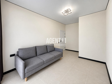 Перша здача! Квадрекс 75 м² КМ Garden Village, газ, власний двір