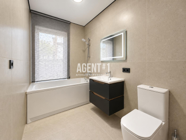 Перша здача! Квадрекс 75 м² КМ Garden Village, газ, власний двір