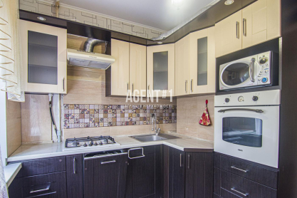 Продаж  2 кімн. квартири, 52 кв.м. , вул.Бударіна 5 у м.Києві.
