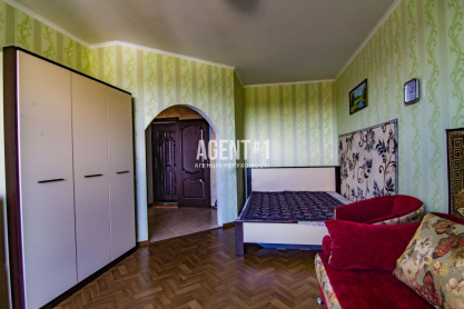 Квартира ЖК Петропавловский Посад  41.7 кв.м.