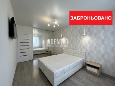 ЖК Софіївська Сфера, 1-кімн., просп. Героїв Небесної Сотні, 26/6