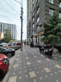 Здам в оренду чудову  квартиру - студію 38 кв.м. метро Вирлиця