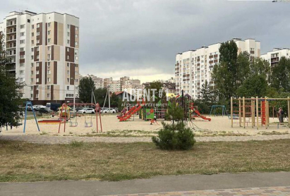 Продаж 2 кімнатної ЖК Сади Вишневі у Вишневому