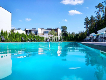 Продаж таунхаус з ремонтом ЖК Green place Ирпень