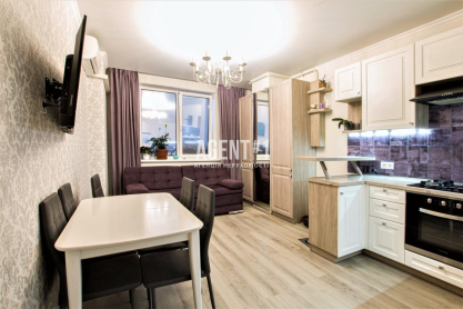 ЖК Аметист, 2-комн., 70 кв.м., Садовая 1-Б, Петропавловская Борщаговка