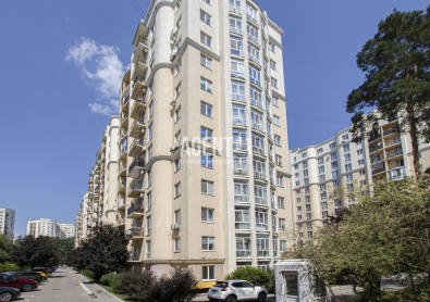 ЖК Чайка, 1-кімн. квартира, 45,0 кв.м., вул. Лобановського, 24