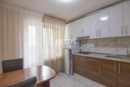 Аренда 1 ком.кв. 45 м2,вул. Зодчих 32, Киев