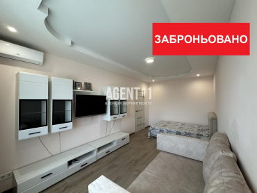 ЖК Волошковий, 1-кімн., 40 кв.м. вул. Щаслива, 35