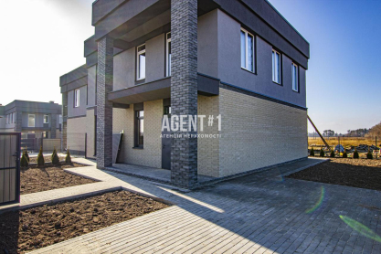 Кирпичный дом с участком 6 соток. Прямая продажа от застройщика.