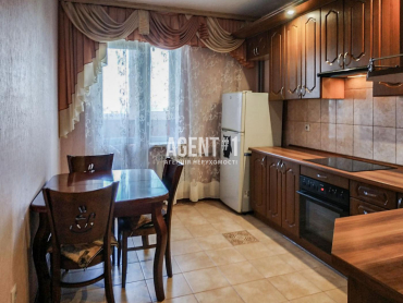ЖК Брест-Літовський, 1-кімн. квартира, 46.1 кв.м., вул. Печерська 6 в с.Чайки